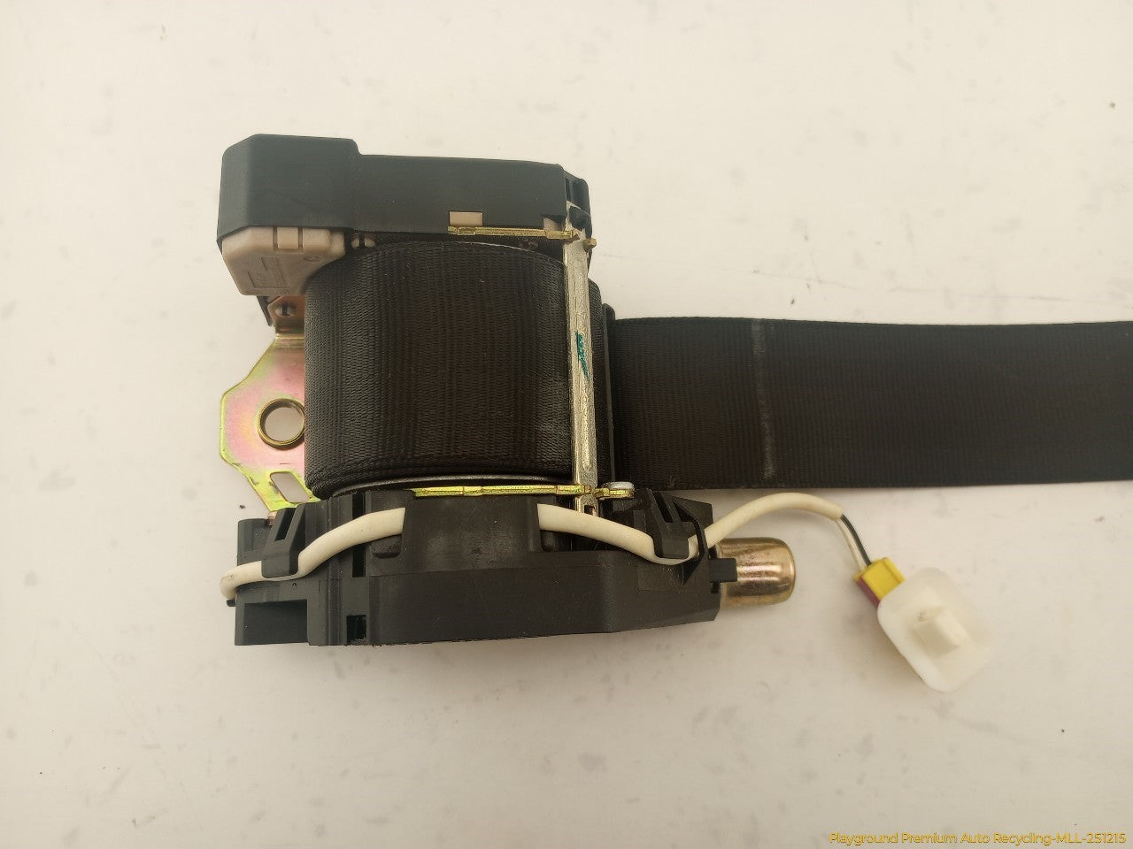Volkswagen Beetle Pair Of Front Seat Belt Retractors