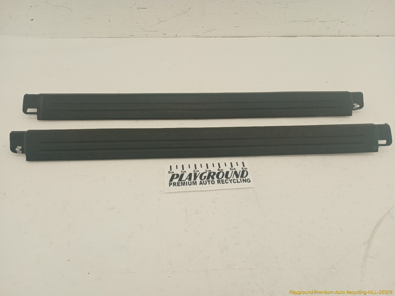 Volkswagen Beetle Pair Of Front Door Sill Step Plates