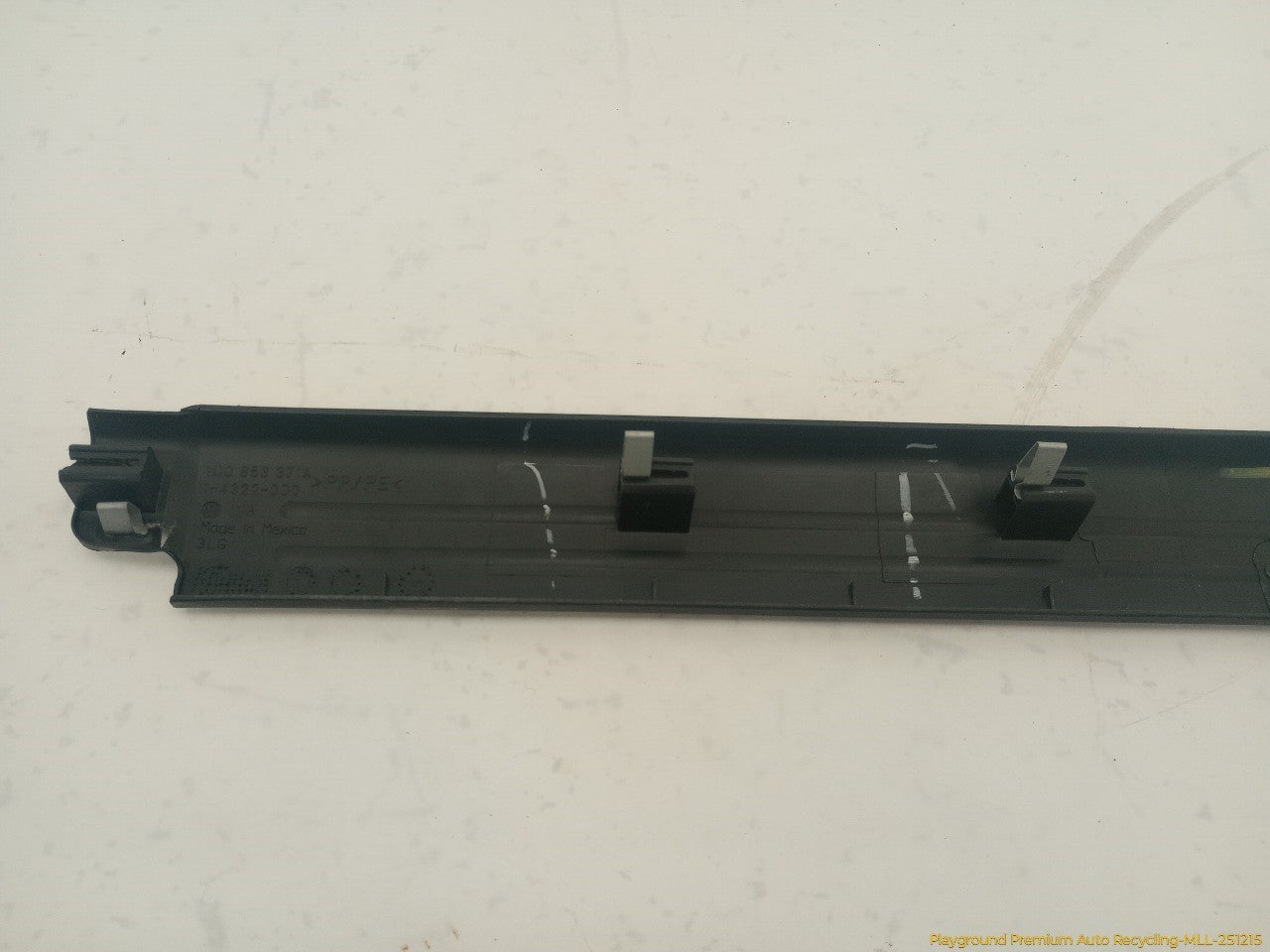 Volkswagen Beetle Pair Of Front Door Sill Step Plates
