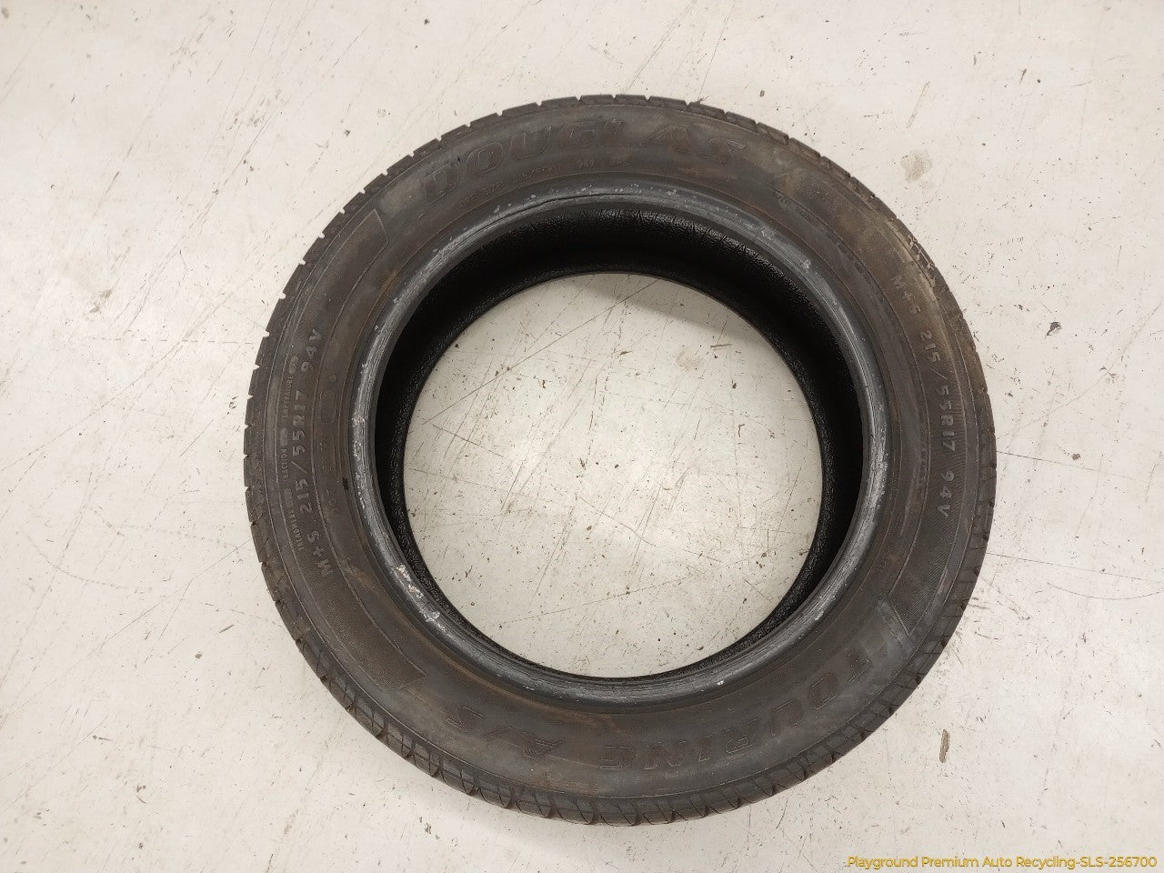 Volkswagen Beetle Single Douglas Touring A/S Tire