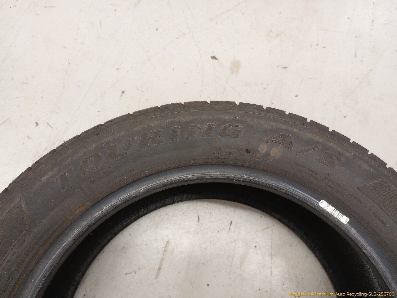 Volkswagen Beetle Single Douglas Touring A/S Tire