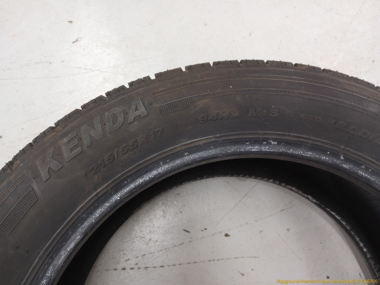 Volkswagen Beetle Single Kenda Kenitica Touring A/S Tires