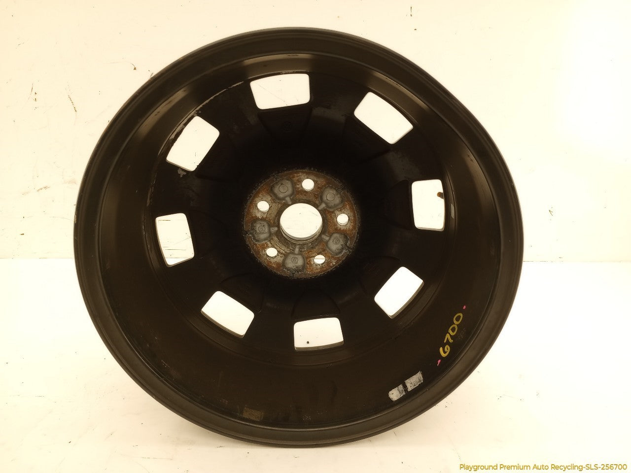 Volkswagen Beetle Single Alloy Wheel 8 Spoke