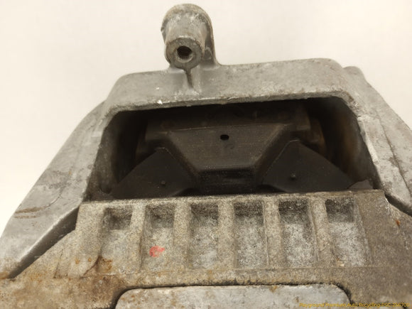 Volkswagen Beetle Passenger Right Front Engine Mount