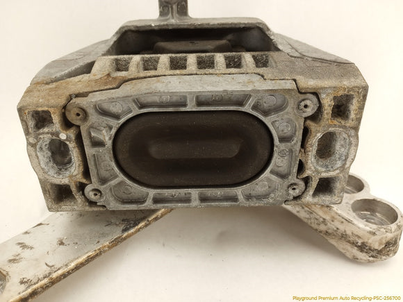 Volkswagen Beetle Passenger Right Front Engine Mount