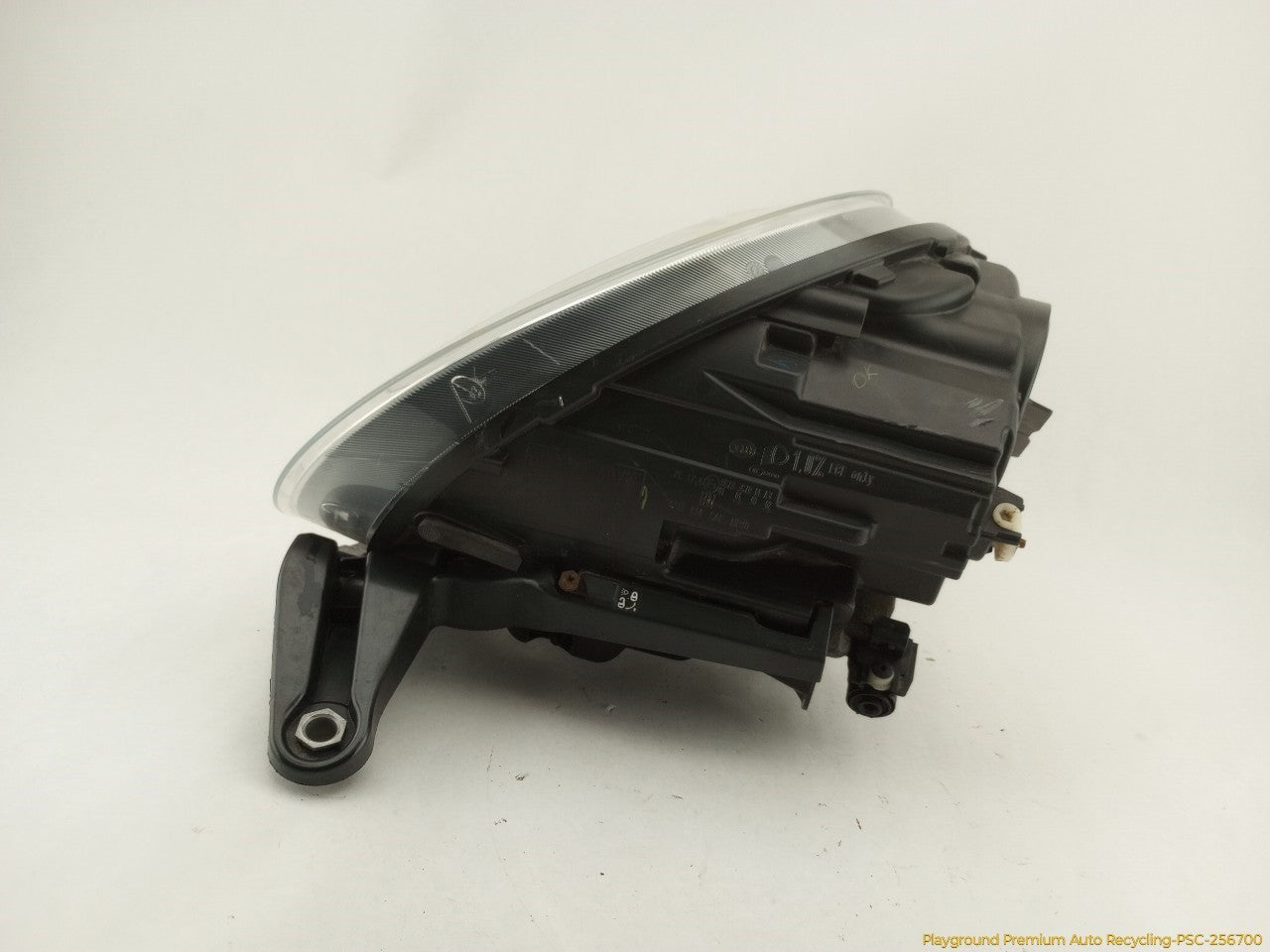Volkswagen Beetle Passenger Right Head Lamp