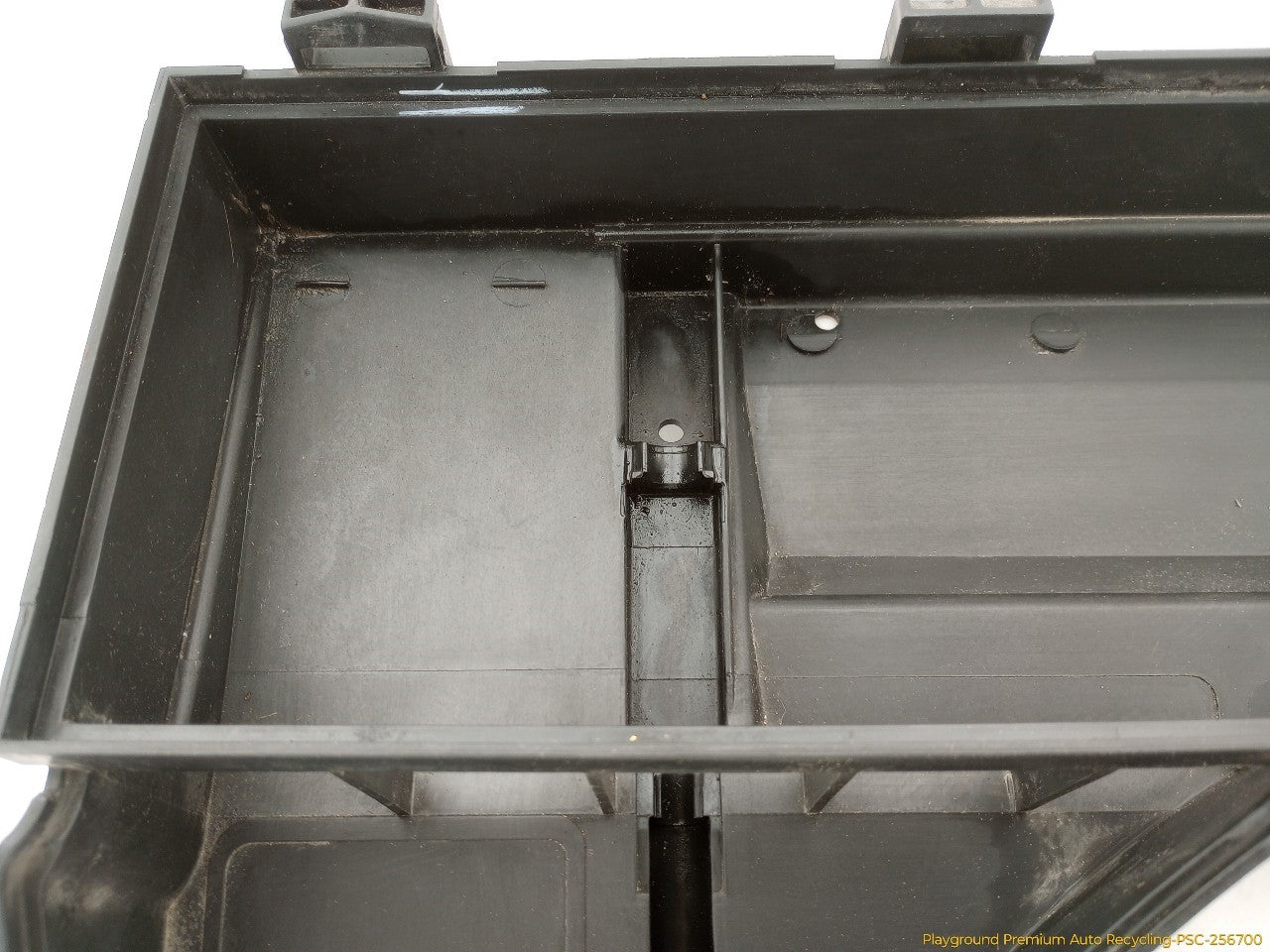 Volkswagen Beetle Engine Air Filter Housing