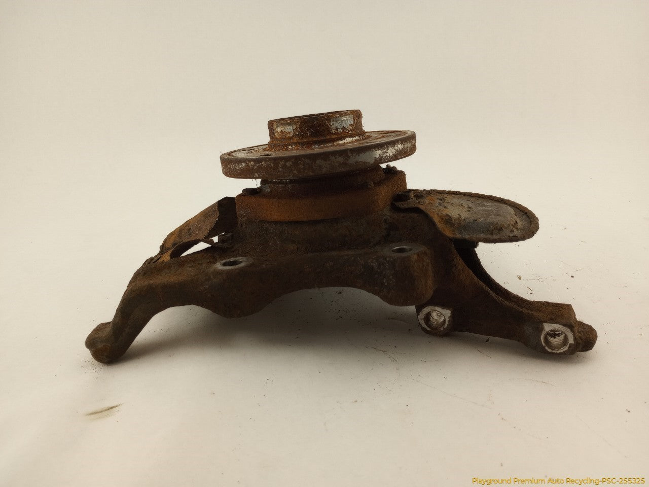 Volvo 850 Passenger Right Front Spindle Knuckle Hub
