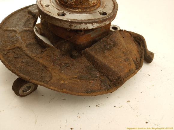 Volvo 850 Passenger Right Front Spindle Knuckle Hub