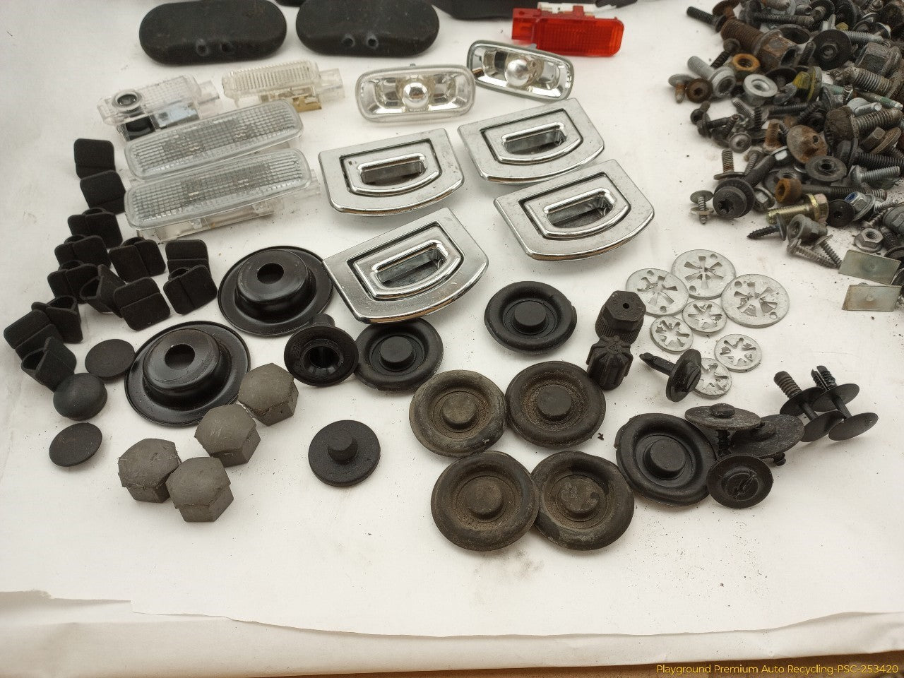 Audi A6 Dismantling Hardware Fasteners Bolts & Nuts
