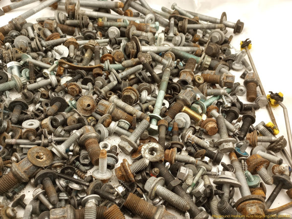 Audi A6 Dismantling Hardware Fasteners Bolts & Nuts