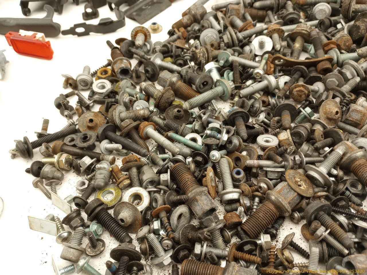 Audi A6 Dismantling Hardware Fasteners Bolts & Nuts