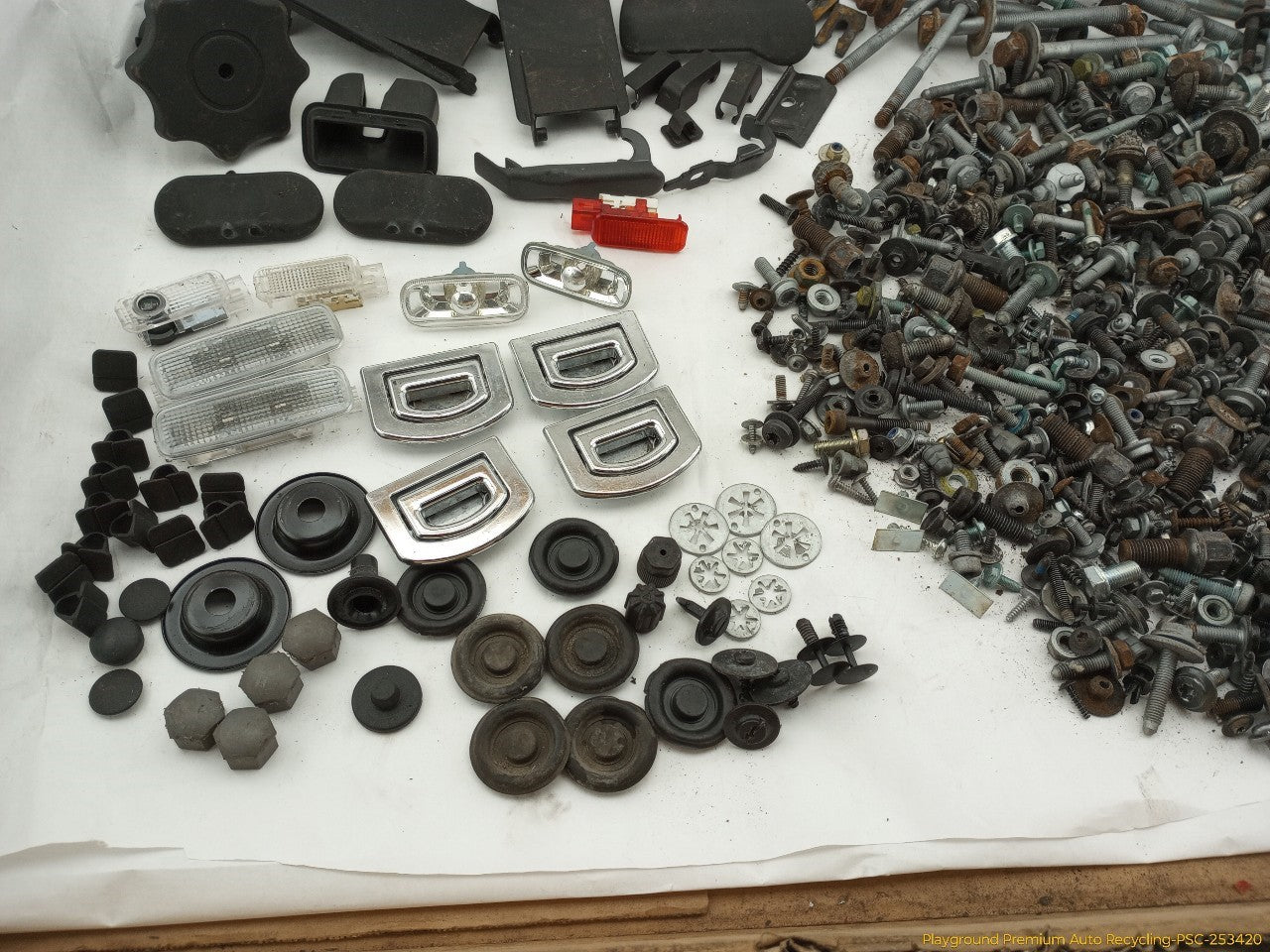 Audi A6 Dismantling Hardware Fasteners Bolts & Nuts