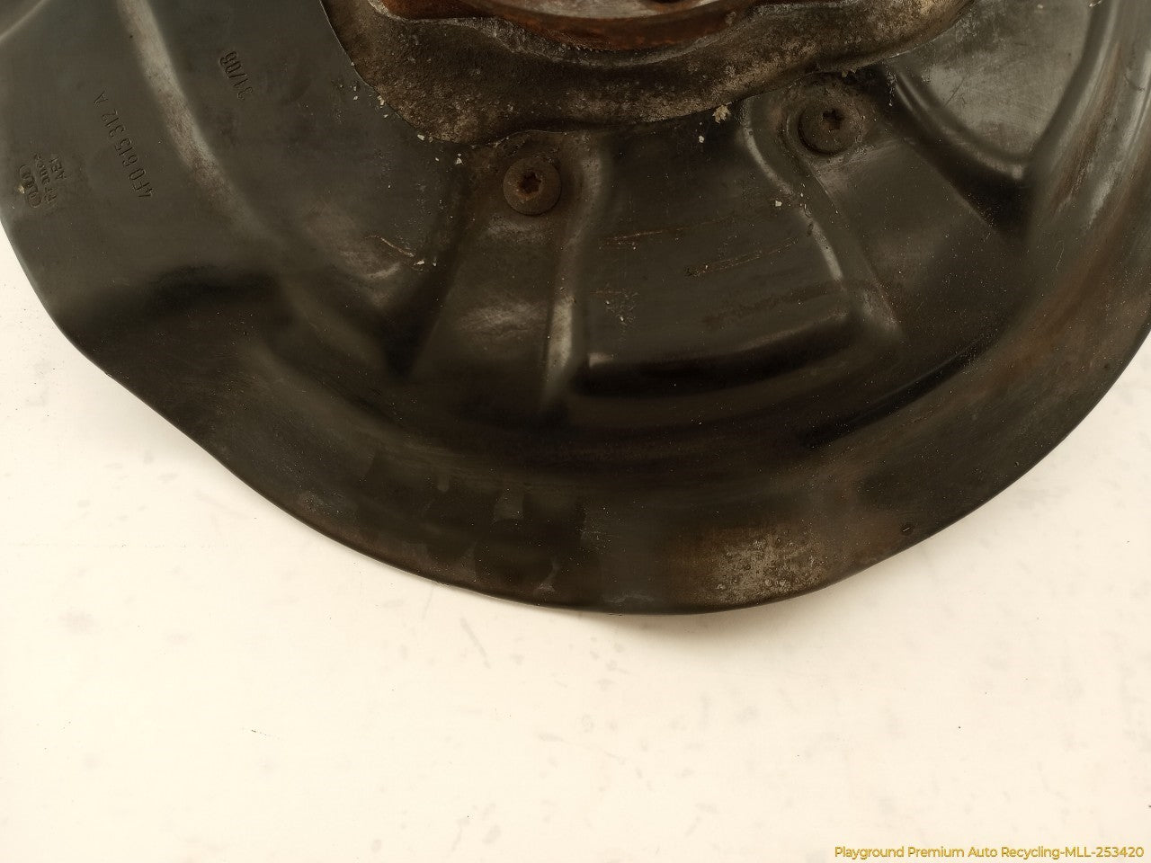 Audi A6 Passenger Right Front Spindle Knuckle Hub