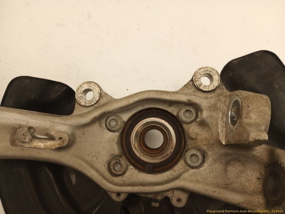 Audi A6 Passenger Right Front Spindle Knuckle Hub