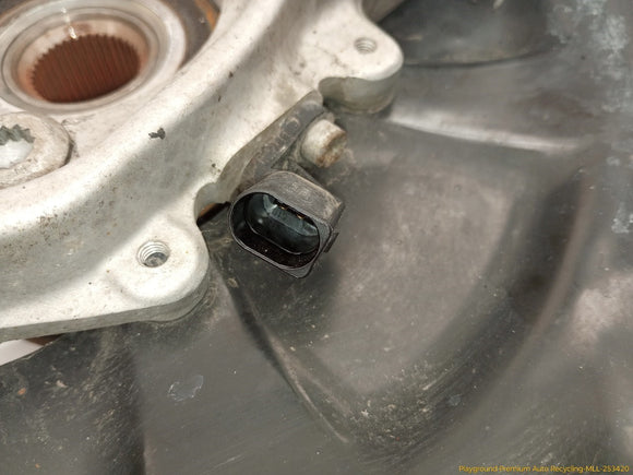 Audi A6 Passenger Right Front Spindle Knuckle Hub