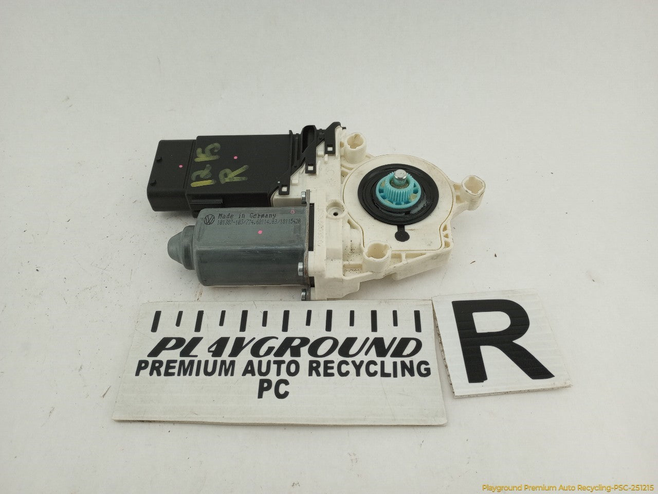 Volkswagen Beetle Passenger Right Front Power Window Motor