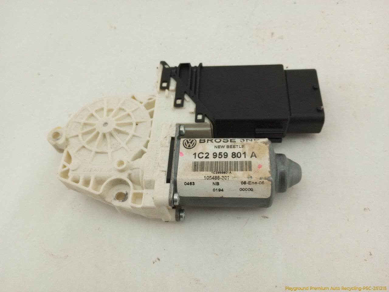 Volkswagen Beetle Passenger Right Front Power Window Motor - 0