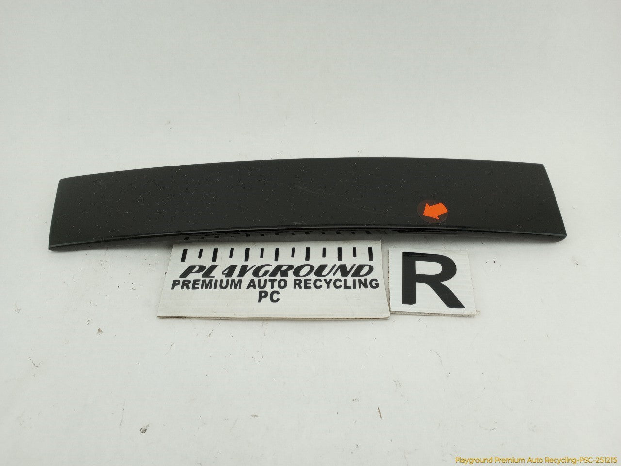Volkswagen Beetle Passenger Right Front Exterior Door Window Trim
