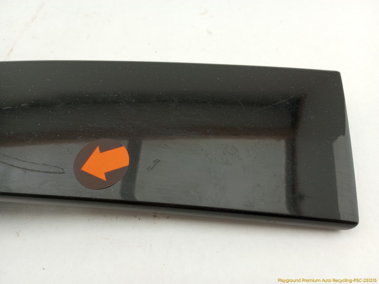Volkswagen Beetle Passenger Right Front Exterior Door Window Trim