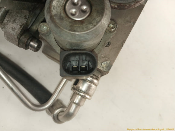 Mini Clubman Engine Cylinder Head