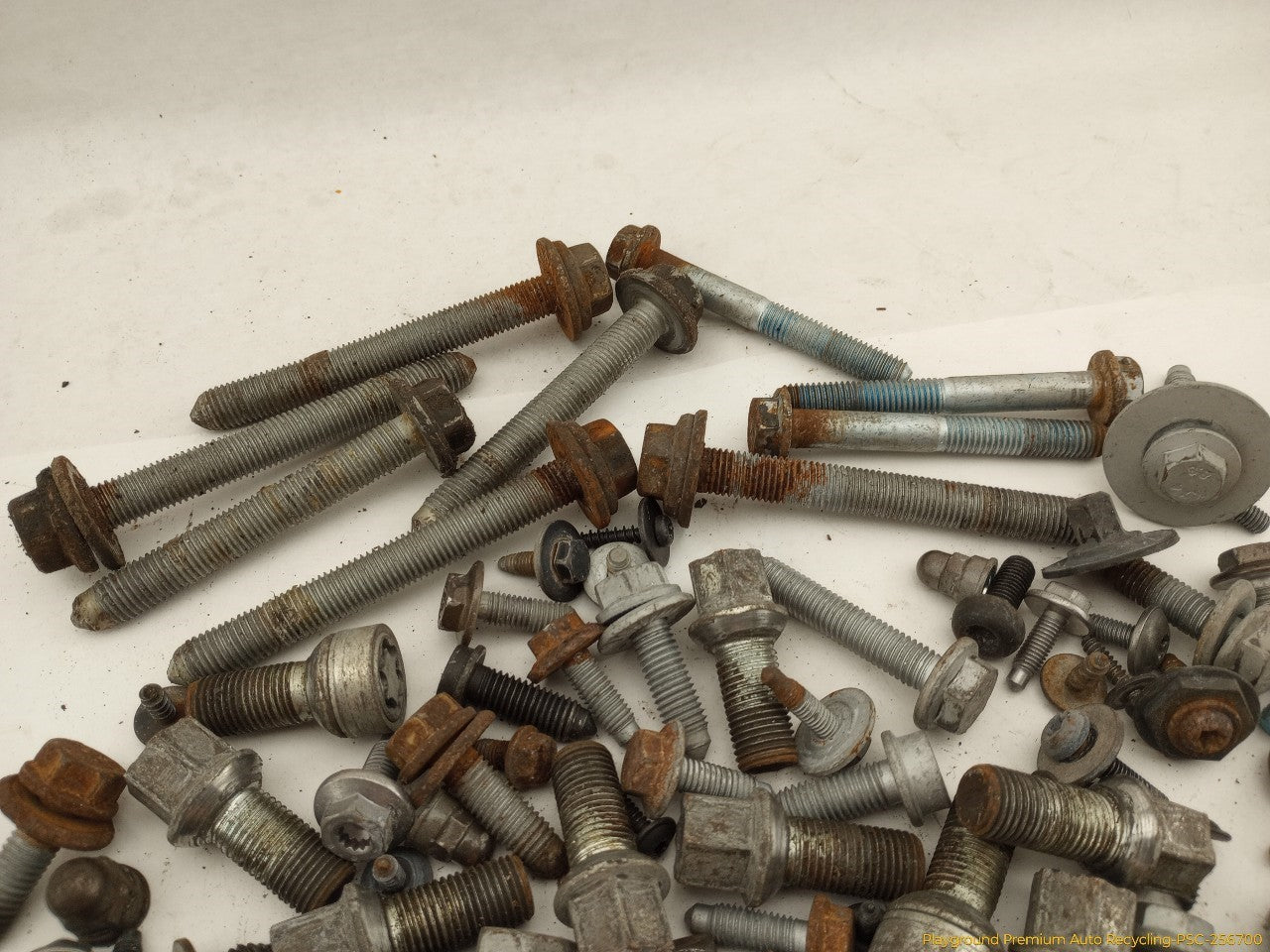 Volkswagen Beetle Dismantling Hardware Fasteners Bolts & Nuts