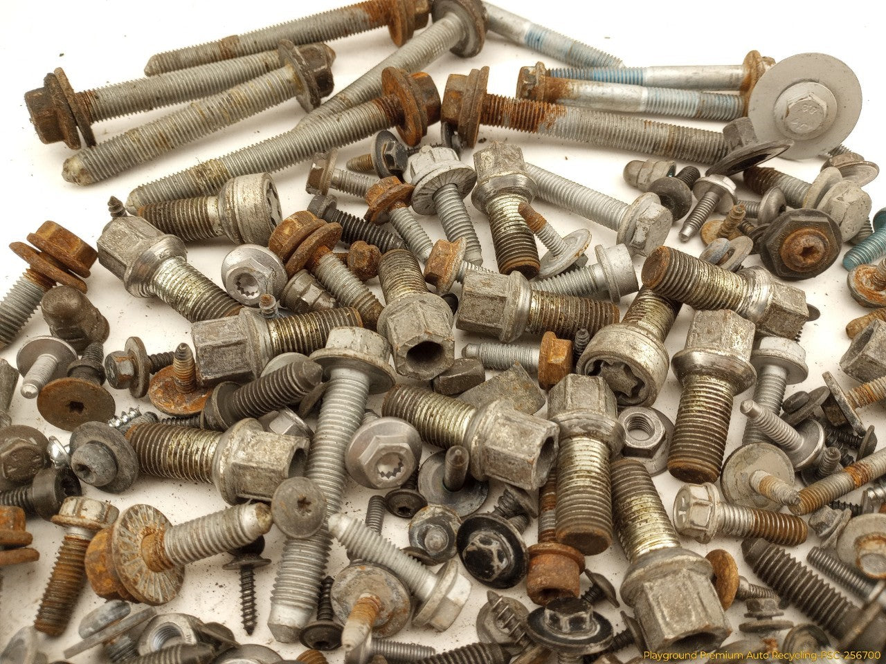 Volkswagen Beetle Dismantling Hardware Fasteners Bolts & Nuts