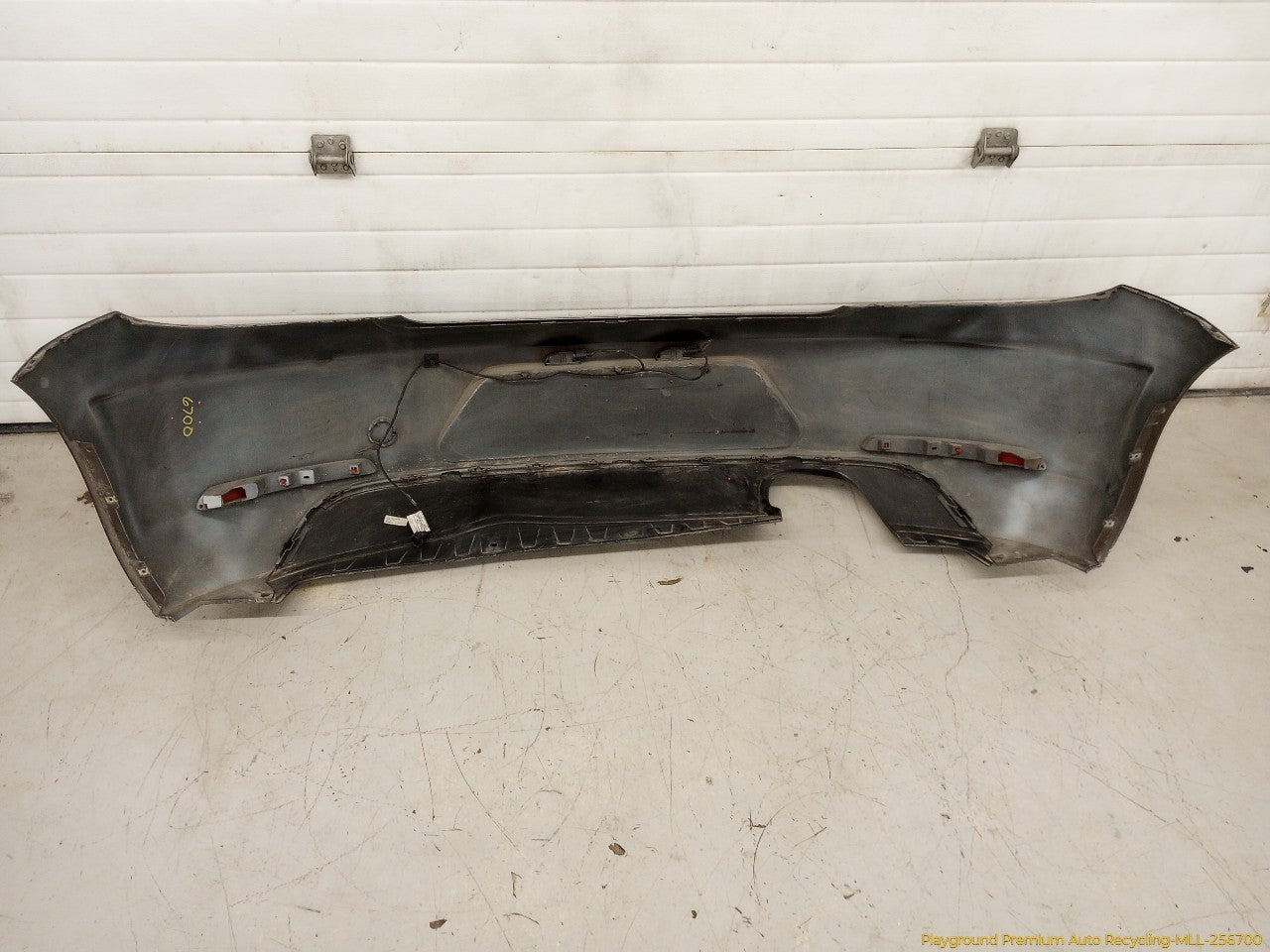 Volkswagen Beetle Rear Bumper Cover - 0