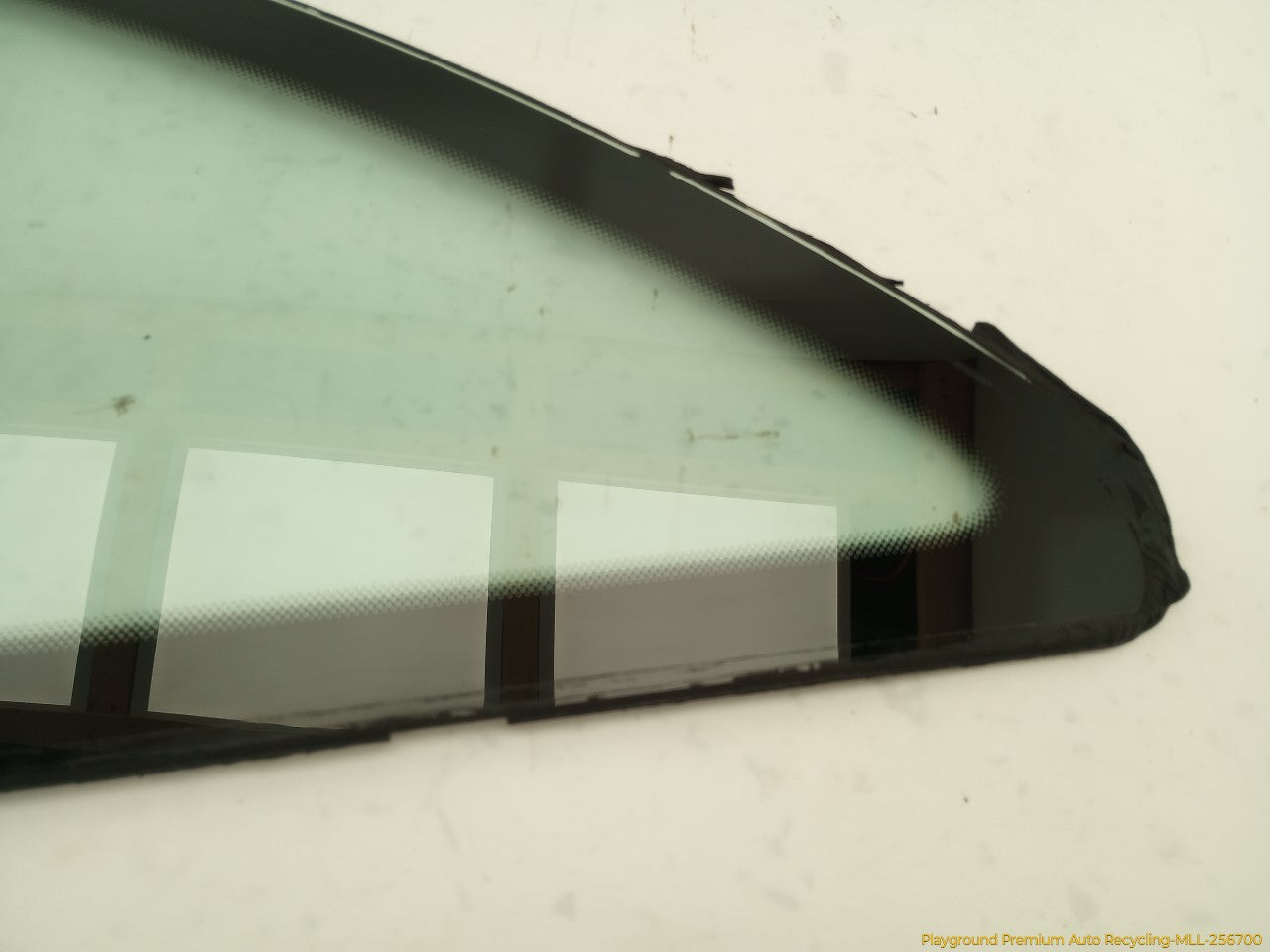 Volkswagen Beetle Driver Left Rear Quarter Window Glass