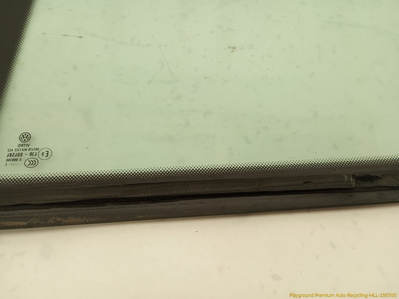 Volkswagen Beetle Passenger Right Rear Quarter Window Glass