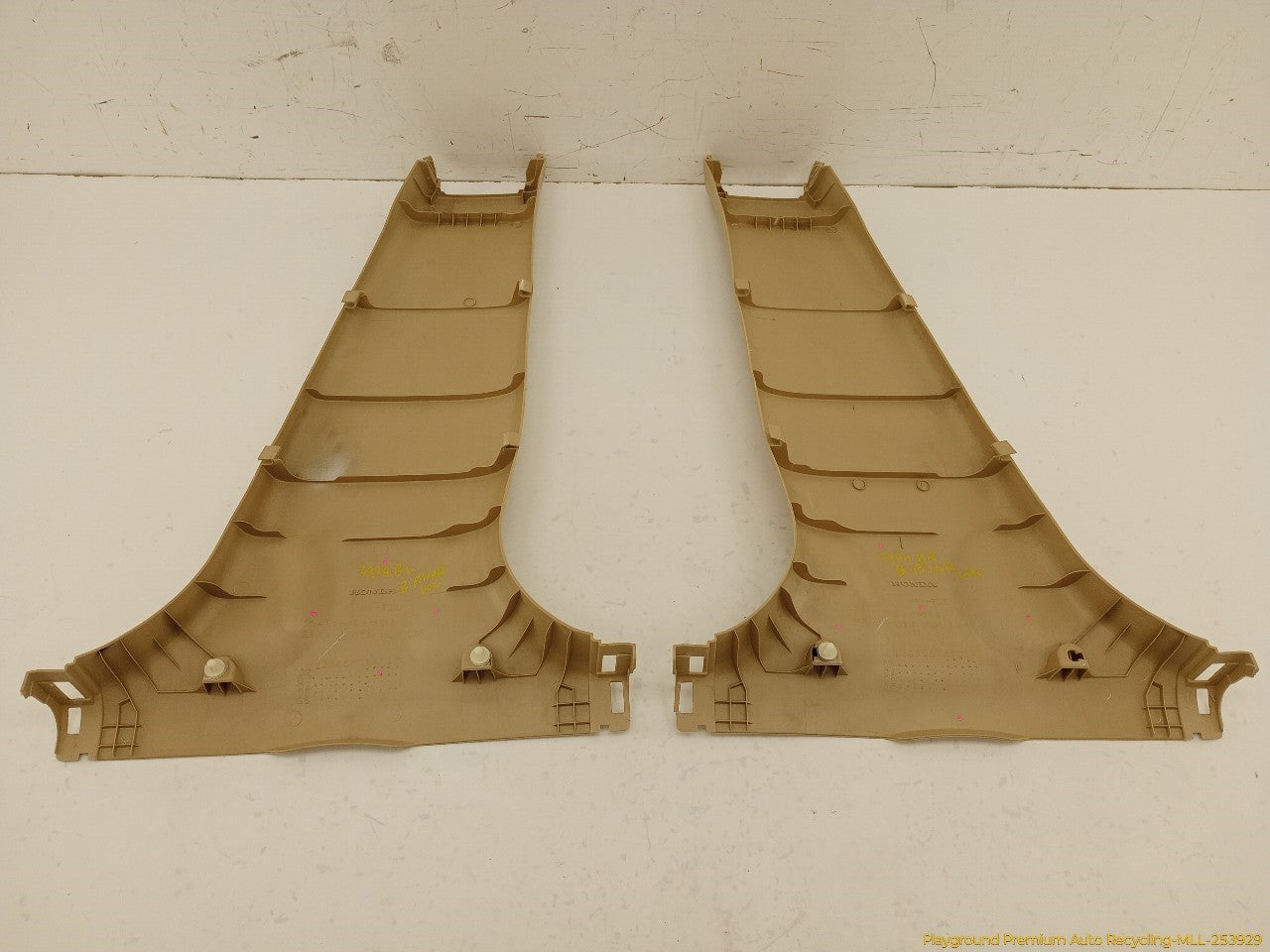 Acura TSX Pair Of Lower B Pillar Trim - 0