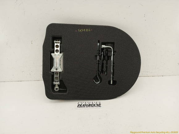 Acura TSX Vehicle Jack & Tools