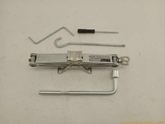 Acura TSX Vehicle Jack & Tools