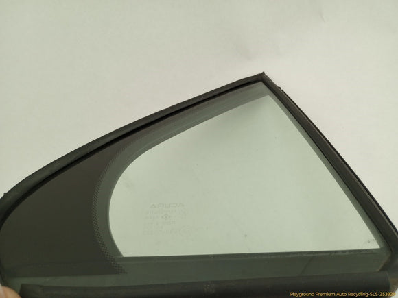 Acura TSX Passenger Right Rear Door Vent Glass
