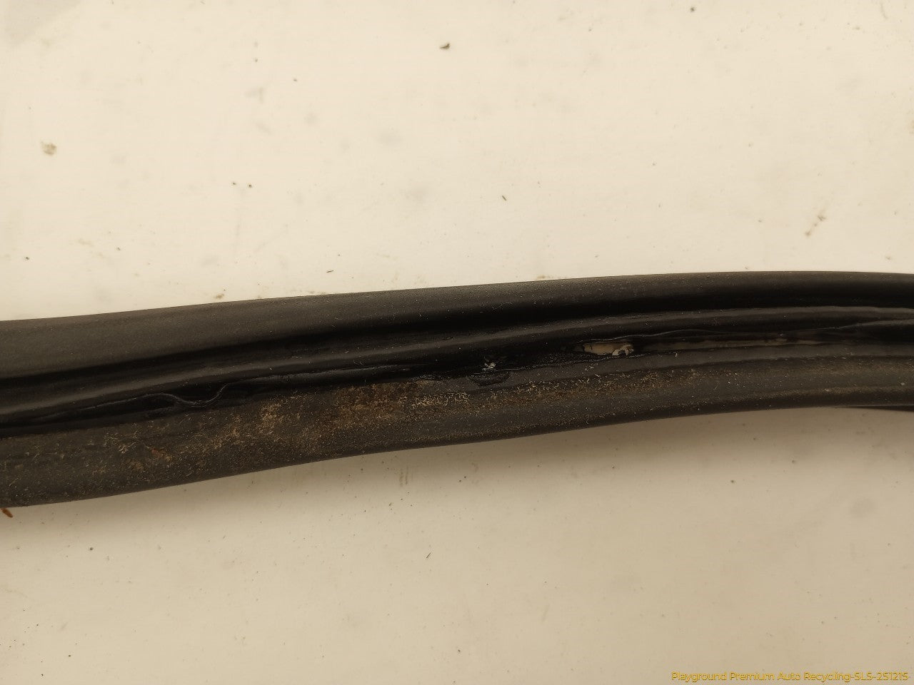 Volkswagen Beetle Trunk Lid Molding