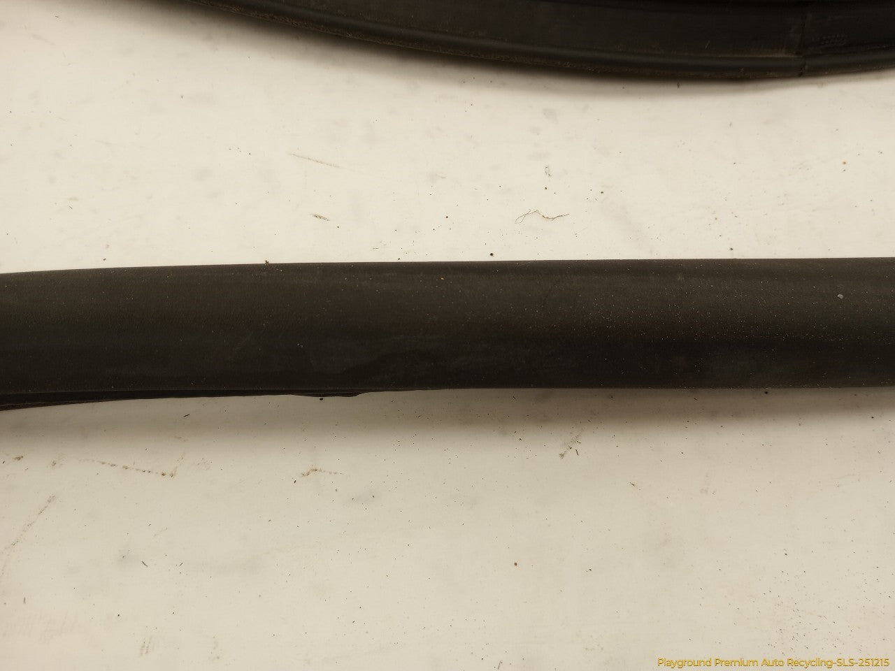 Volkswagen Beetle Trunk Lid Molding