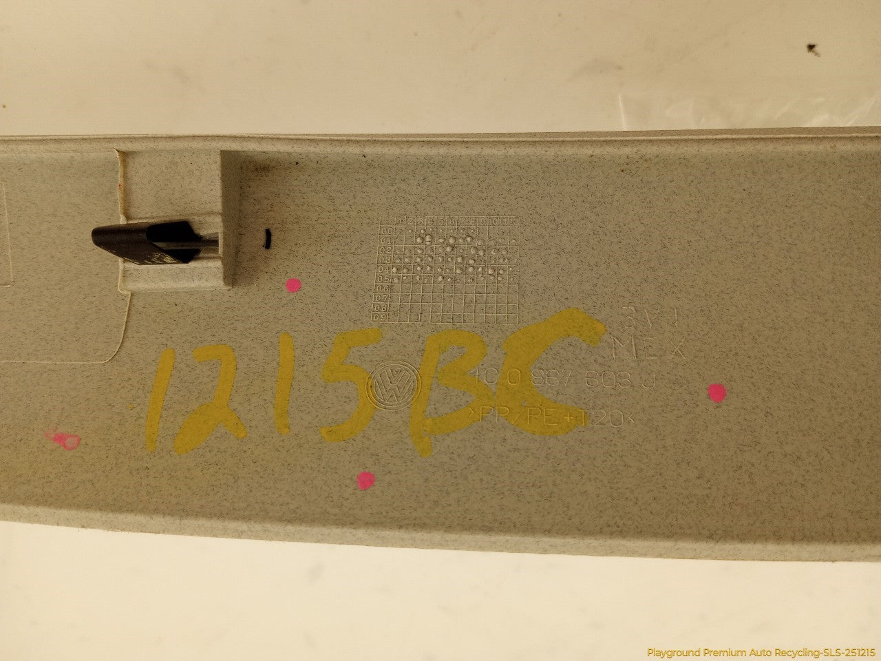 Volkswagen Beetle Trunk Upper Window Trim