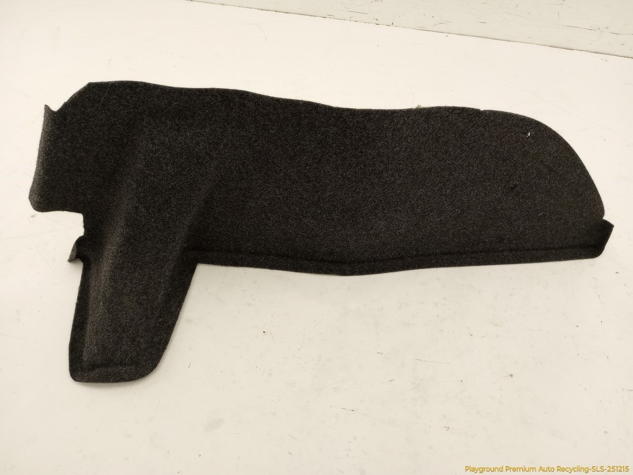 Volkswagen Beetle Pair Of Trunk Side Trim