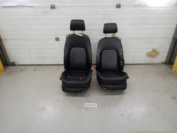 Volkswagen Beetle Pair Of Front Seats