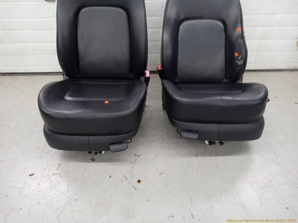 Volkswagen Beetle Pair Of Front Seats