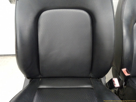 Volkswagen Beetle Pair Of Front Seats