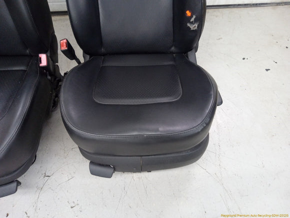 Volkswagen Beetle Pair Of Front Seats