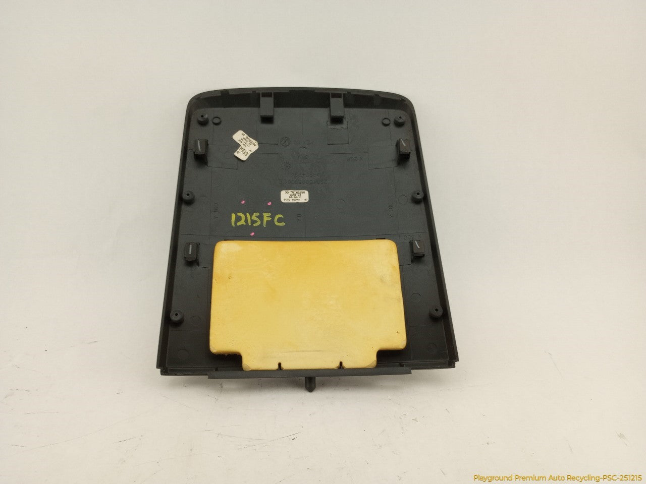 Volkswagen Beetle Center Dash Upper Bezel Trim - 0