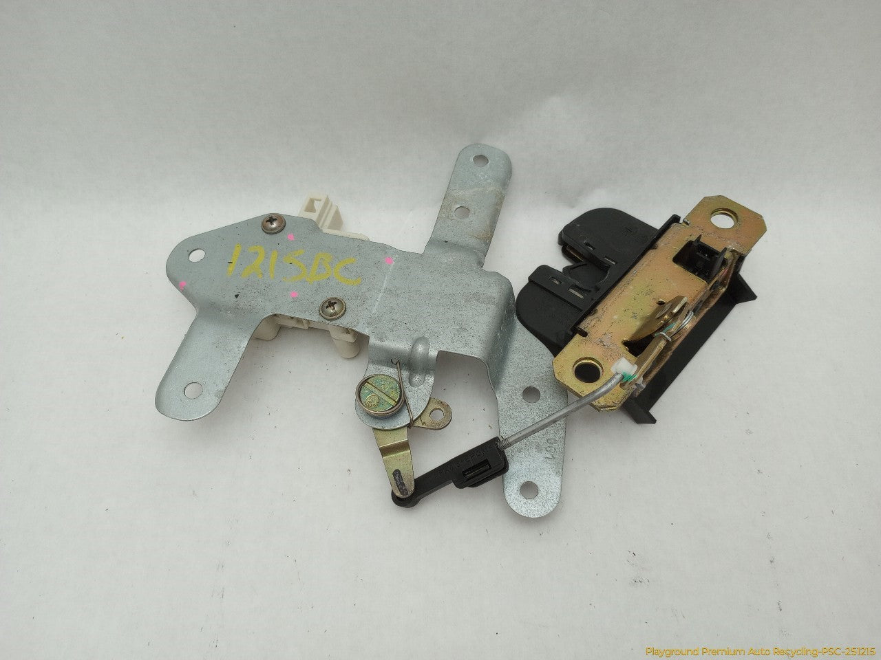 Volkswagen Beetle Trunk Lock Actuator - 0