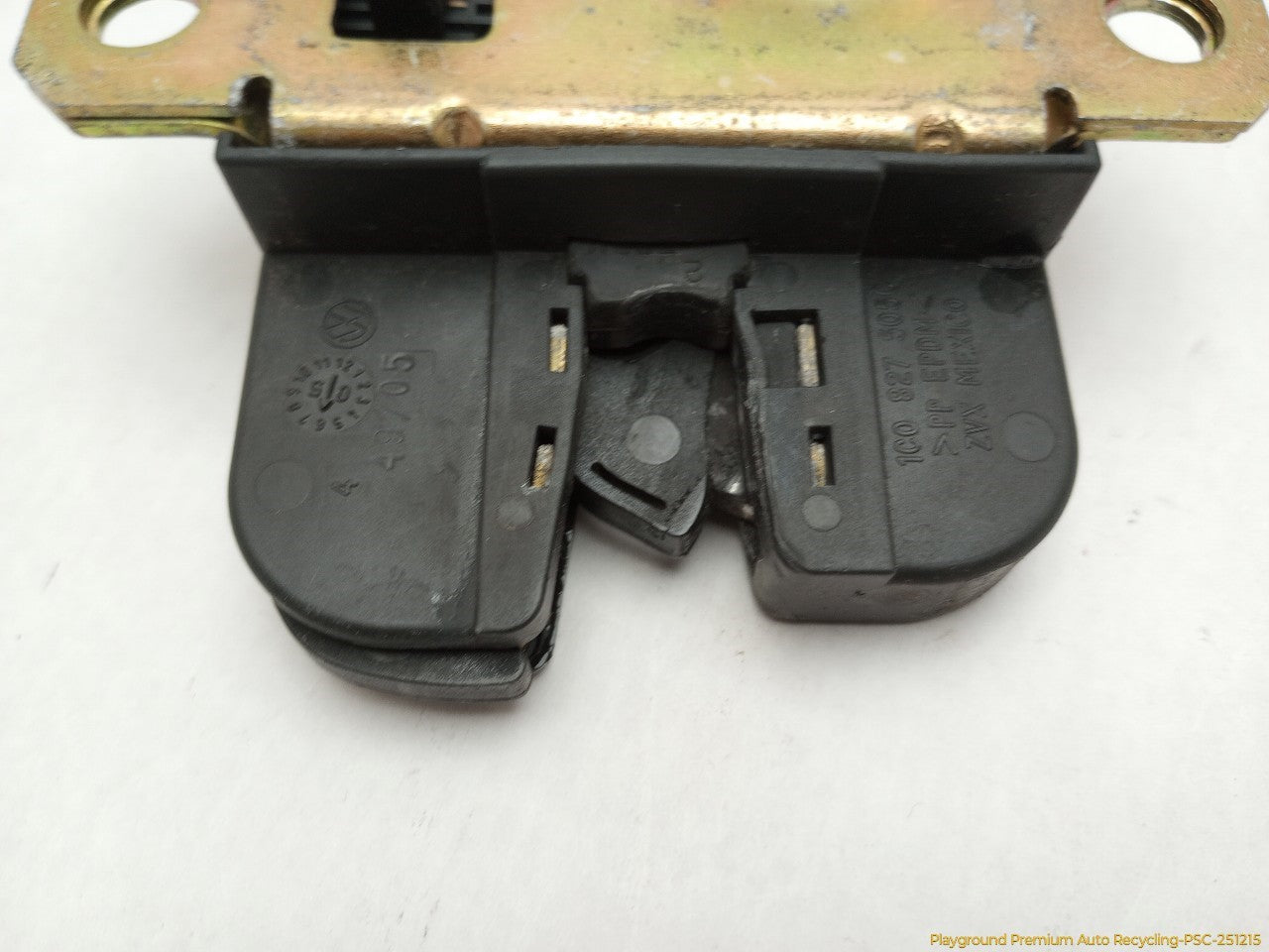 Volkswagen Beetle Trunk Lock Actuator
