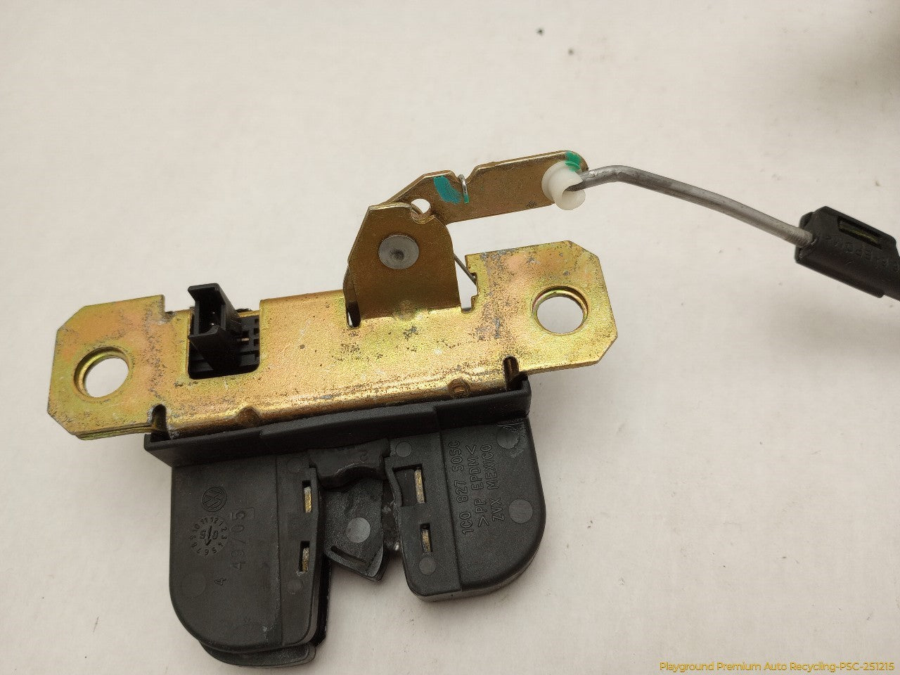 Volkswagen Beetle Trunk Lock Actuator