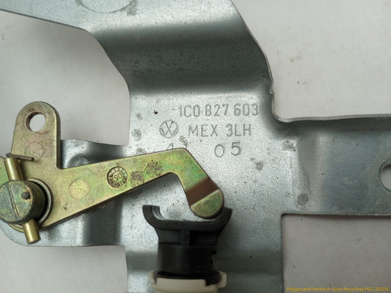 Volkswagen Beetle Trunk Lock Actuator