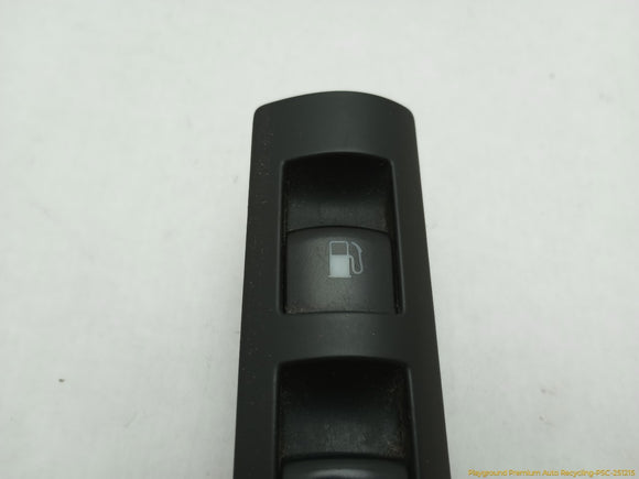 Volkswagen Beetle Trunk & Fuel Filler Door Release Switch