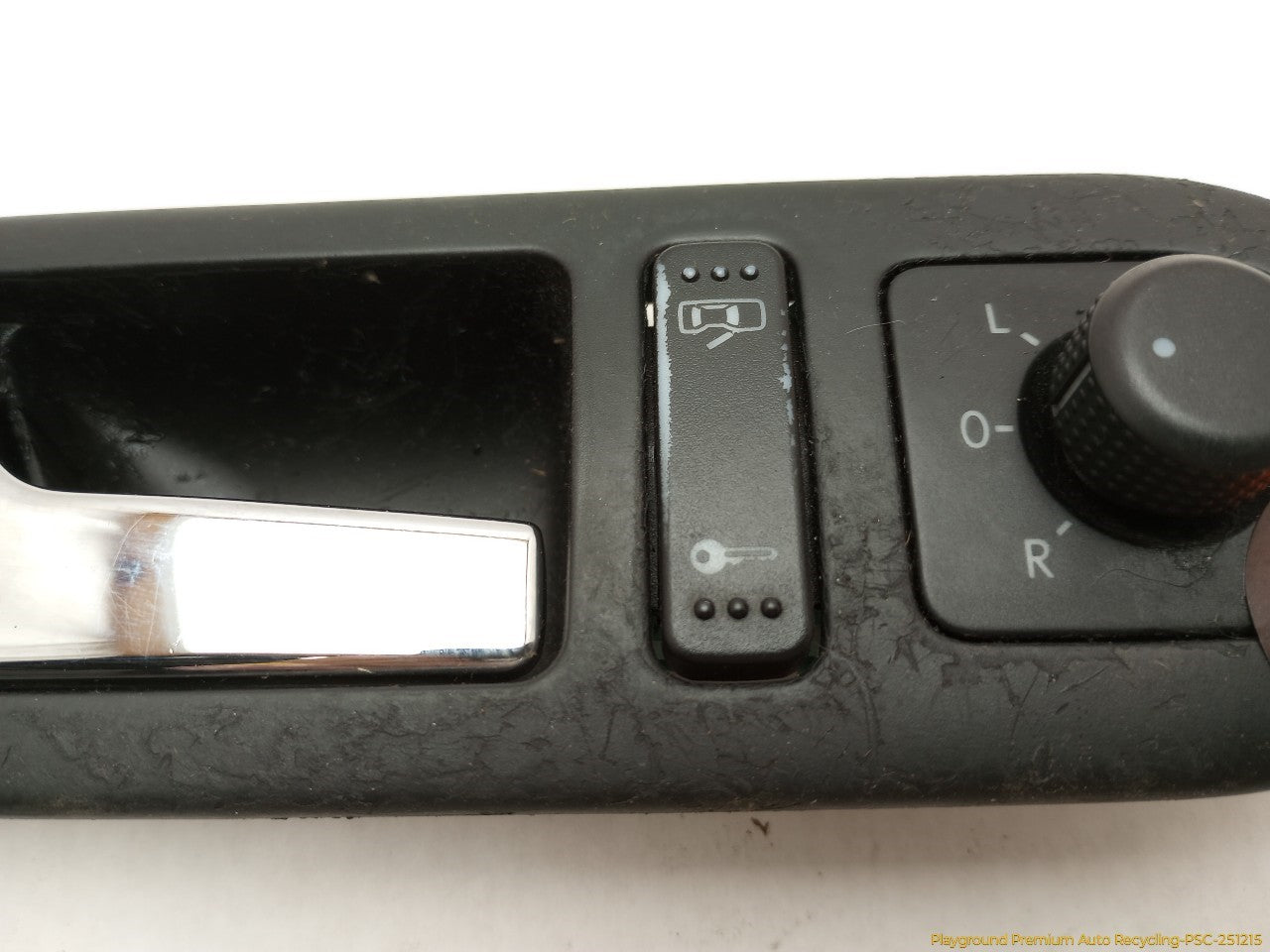 Volkswagen Beetle Driver Left Front Interior Door handle
