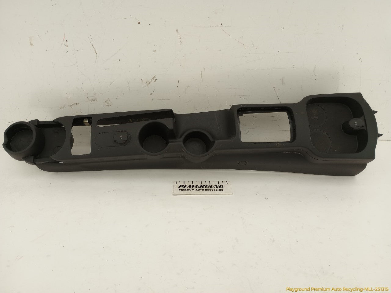 Volkswagen Beetle Center Console Upper Trim